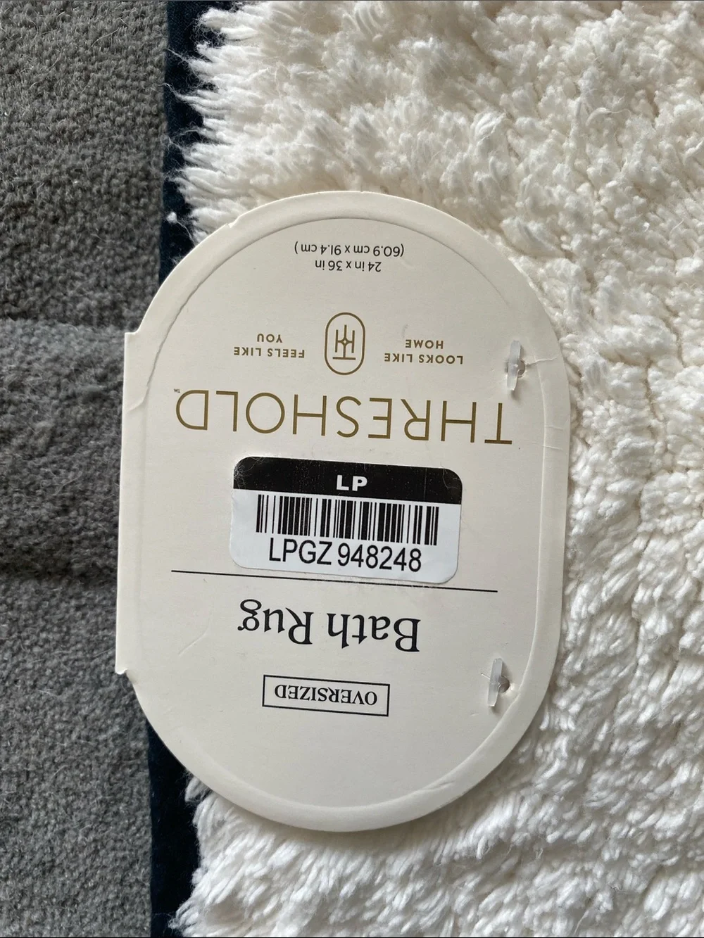 NWT Threshold Ivory and black border Bath Rug